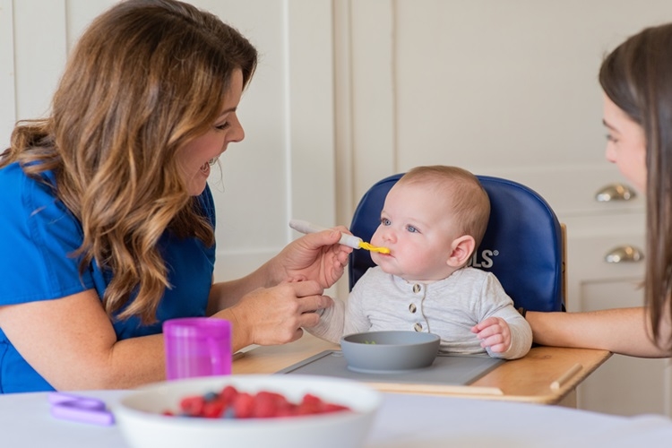 Present the spoon sideways...